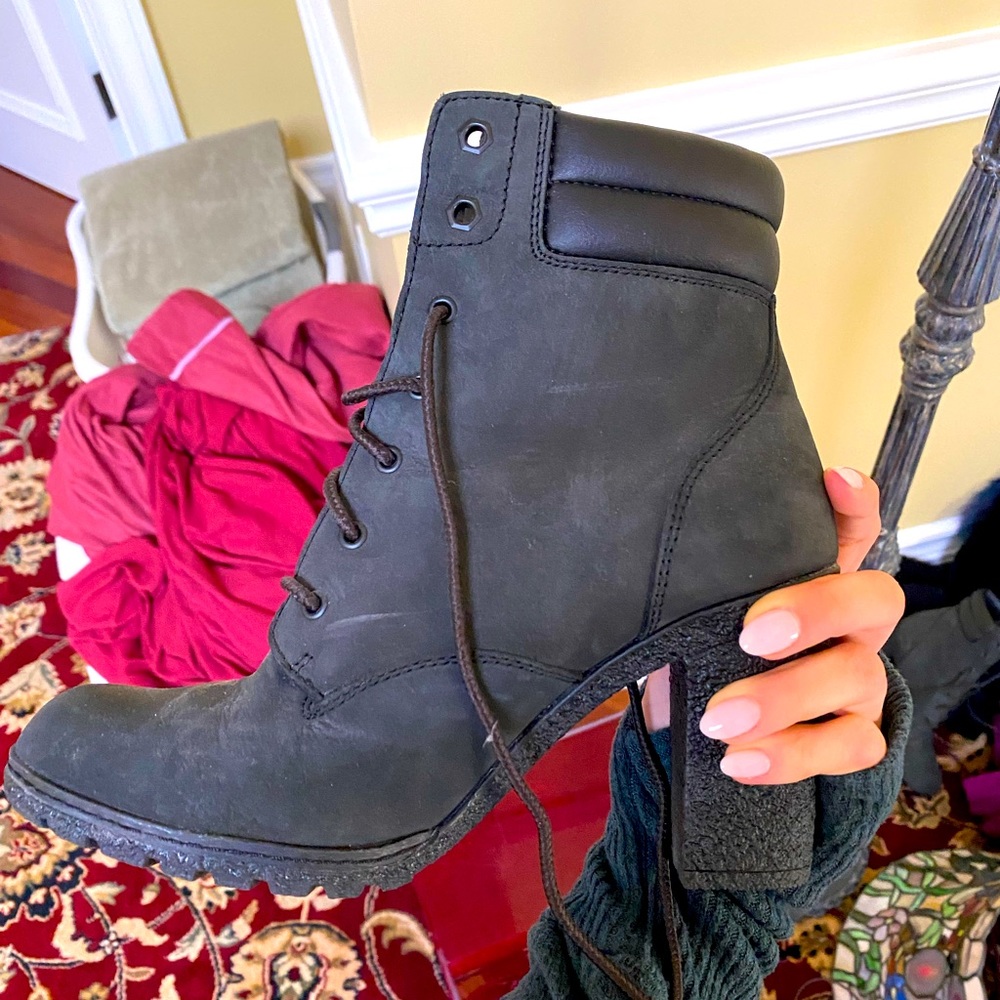 Worn once. timberland. Great  condition